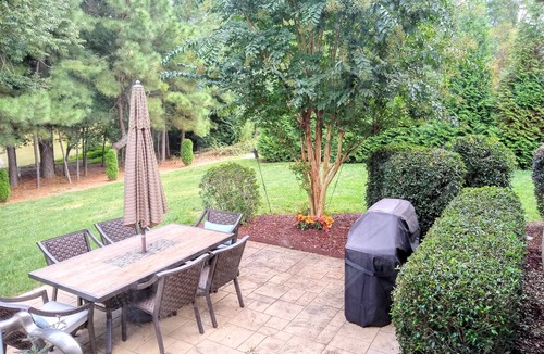 Raleigh House | AMERICAN DREAM: 10 miles from Downtown Raleigh