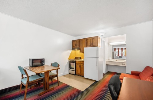 Roxboro Hotel | Americas Best Value Inn Roxboro