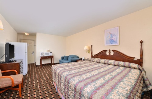 Albemarle Hotel | Americas Best Value Inn & Suites Albemarle