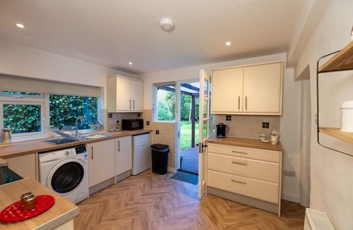 New Forest District Cottage | Ames Cottage - Countryside View