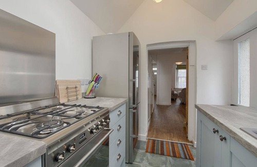 Watchet Apartment | Anchorage