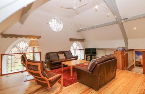 Birchover House | Andlestone