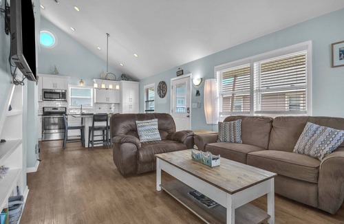 Long Beach House | Another Beach Experience: 4 Bed/2 Bath Oceanfront Home