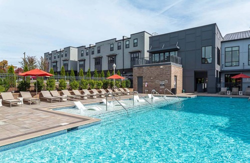 Charlotte Apartment | Apartment ∙ 1 bedroom ∙ 4 guests