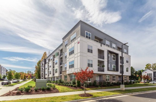 Charlotte Apartment | Apartment ∙ 1 bedroom ∙ 4 guests