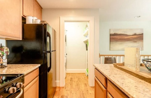 Fourth Ward Apartment | Apartment near Uptown Charlotte, North Carolina
