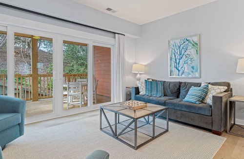 Bermuda Bay House | Aperol Spritz 2 Bedroom at Cambridge Reserve