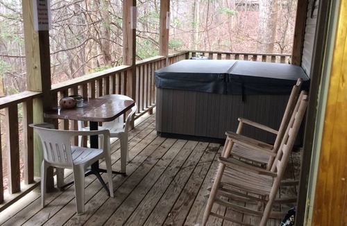 Chimney Rock Cabin | Appalachian 1Br Cabin Hot Tub on deck Cozy Getaway
