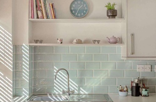 Frome Cottage | Apple Cottage - Central Frome - Family Friendly
