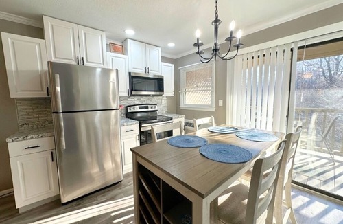 Lake Lure House | Apple Valley 23 at Rumbling Bald