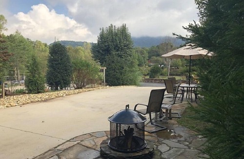 Lake Lure House | Apple Valley Farm 153 Water View