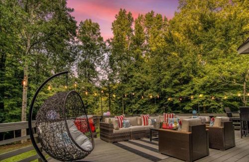 Jamestown House | Arlington Oasis 7 Br