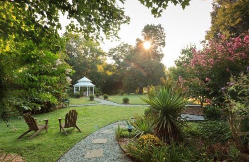 Durham Bed & Breakfast | Arrowhead Inn