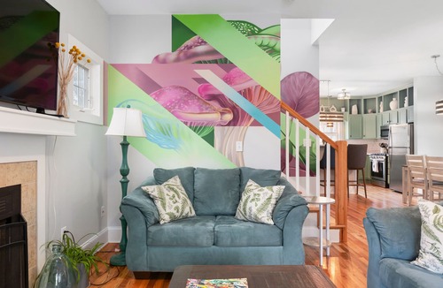 Oakley House | Artist’s Layer at Biltmore Ter- King bed-5 min Biltmore & Parkway,8 min Downtown