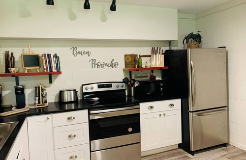 Canton Apartment | ASAP, Water and Power Available! Only 15 minutes to Asheville via Interstate.