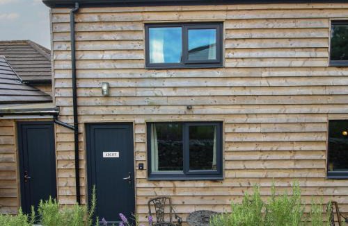 Overton-on-dee House | Ascot