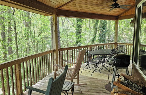 Skyland Cabin | Asheville PGA TOUR Getaway – Private Cabin with Hot Tub