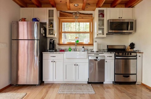 Weaverville House | Asheville's luxury treehouse!