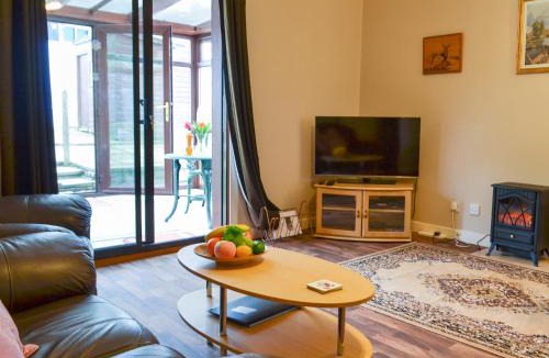 Bowmore House | Ashley Cottage