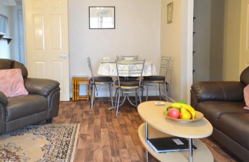 Bowmore House | Ashley Cottage