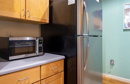 Downtown Apartment | ASK FOR Discount-2br With Large Patio Hammocks