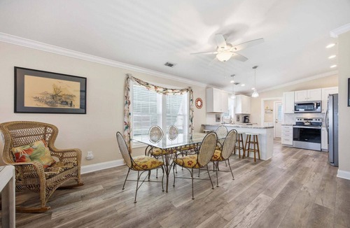 Atlantic Beach Cottage | At the Beach: Third-row cottage with Views