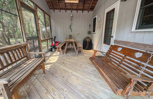 Southern Shores House | Atlantic Shanty - Quaint 3 BR Oceanside home in Southern Shores