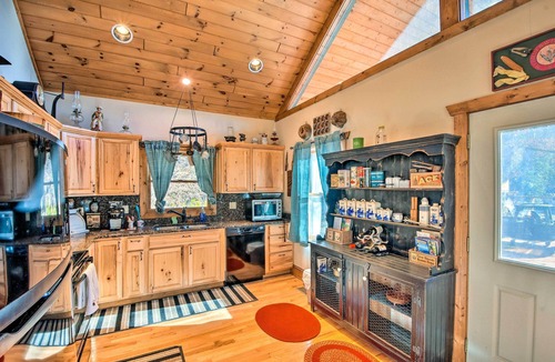 Marble House | Avalon Woods Riverfront Retreat: Walk to Waterfall