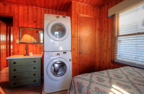 Carolina Beach House | Averette Cottage by Carolina Beach Realty