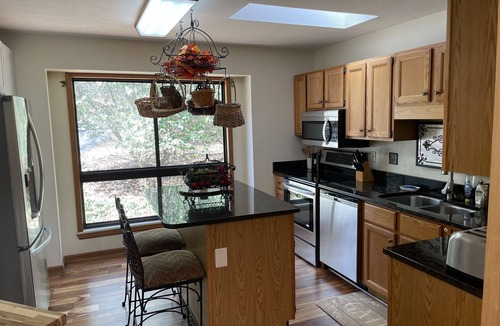 Brevard House | Awesome Mountain Home Get- Away- Connestee Falls- Hiking, Kayaking, Biking &mr