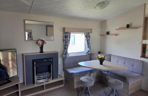 Great Houghton Other | Awesome Static Caravan Holiday Home