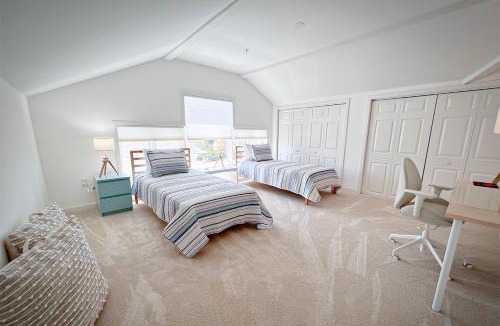 Shell Island House | Azure Waves by Sea Scape Properties