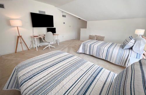 Shell Island House | Azure Waves by Sea Scape Properties
