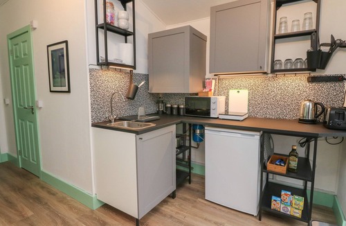 Pitlochry Cottage | Backstage