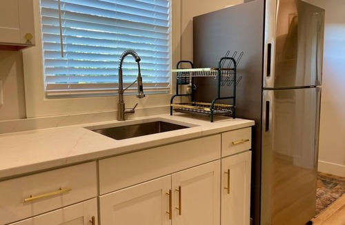 Wilmington House | Backyard Beach Barn ~ 3 miles to beach!