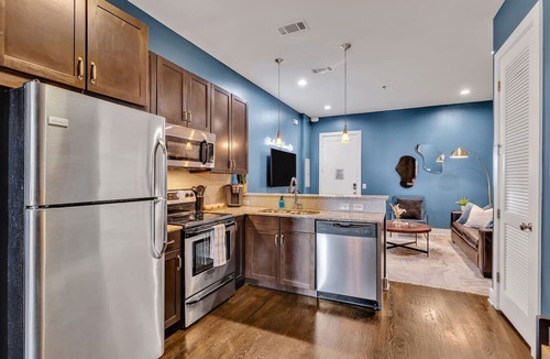 West End Condo | Barrelhouse Loft | West End Near Vandy/Broadway