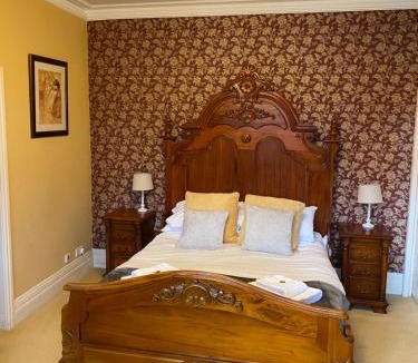 Two Dales House | Barringtons