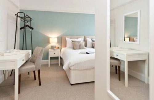 Cheddar Hotel | Bath Arms Hotel