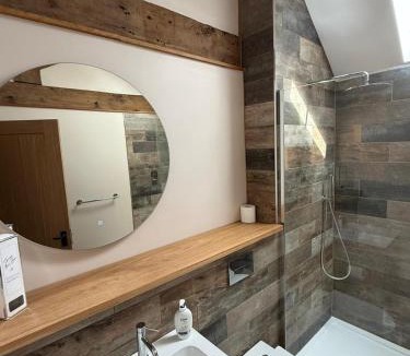 Cheddar House | Batts Farm Barns