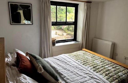 Tregony Apartment | Bay Tree Barn