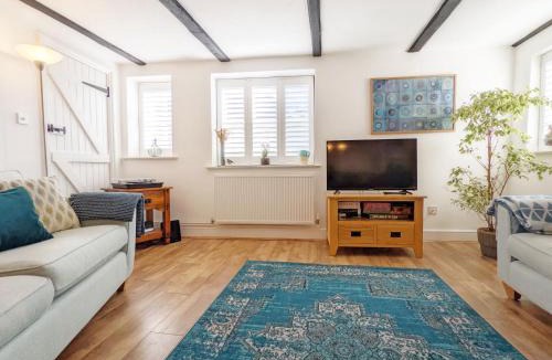 Walberton House | Baytree Cottage, Walberton