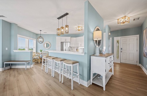 Corolla Condo | Beach Boddie: Top Floor Condo, Golf Membership, Community Pool Access