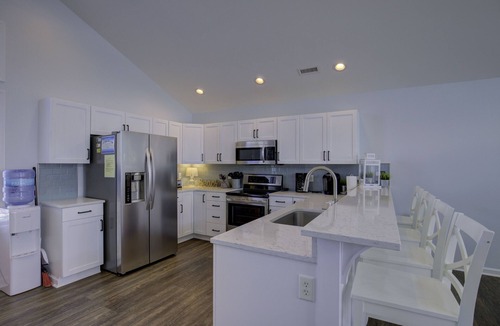 North Topsail Beach House | Beach Front Paradise-Book your Fall/Winter Weekend Get Away-Filling up fast!
