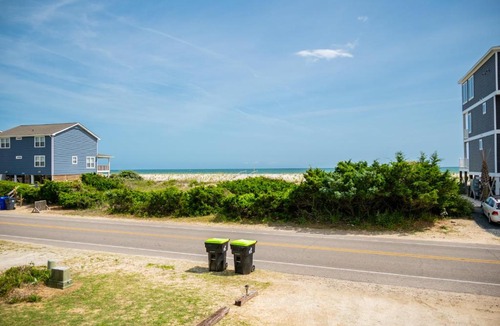 Long Beach House | Beach Hair Don't Care by Oak Island Accommodations