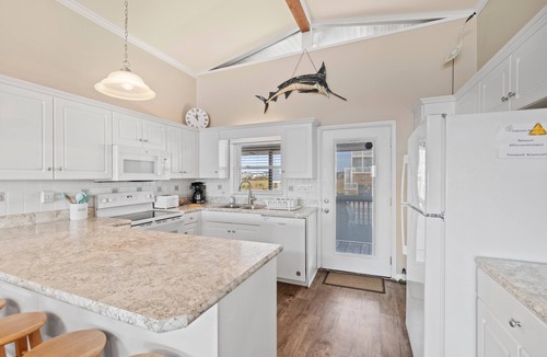 Holden Beach House | "Beach Nuts" 5 Bedroom, 3 Bathroom Oceanfront home.