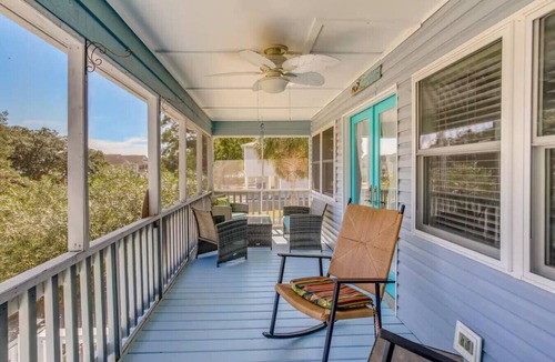 St. James House | Beach Retreat | Grill, Porch, 1mi to Shoreline