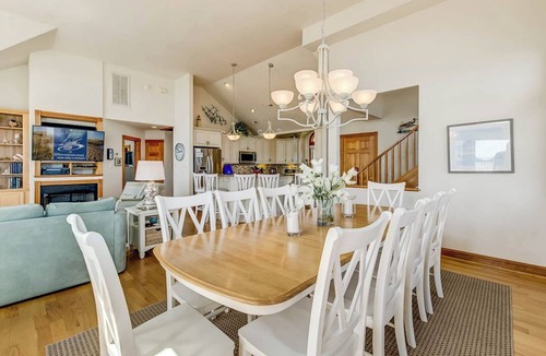 Duck House | Beach Treat | 1480 ft to the beach | Private Pool, Hot Tub, and Dog Friendly