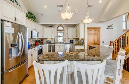 Duck House | Beach Treat | 1480 ft to the beach | Private Pool, Hot Tub, and Dog Friendly