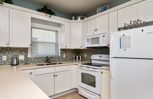 Yaupon Beach House | Beach Walkers: 5 Bed/3 Bath Sun-Kissed, Oceanfront Home with Three Large Decks