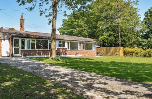 Etchinghill Cottage | Beachborough Park Summer House